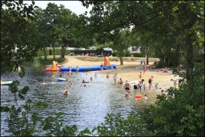 Camping Drenthe Veenmeer - camping met goede voorzieningen in Nationaal Park Drentsche Aa